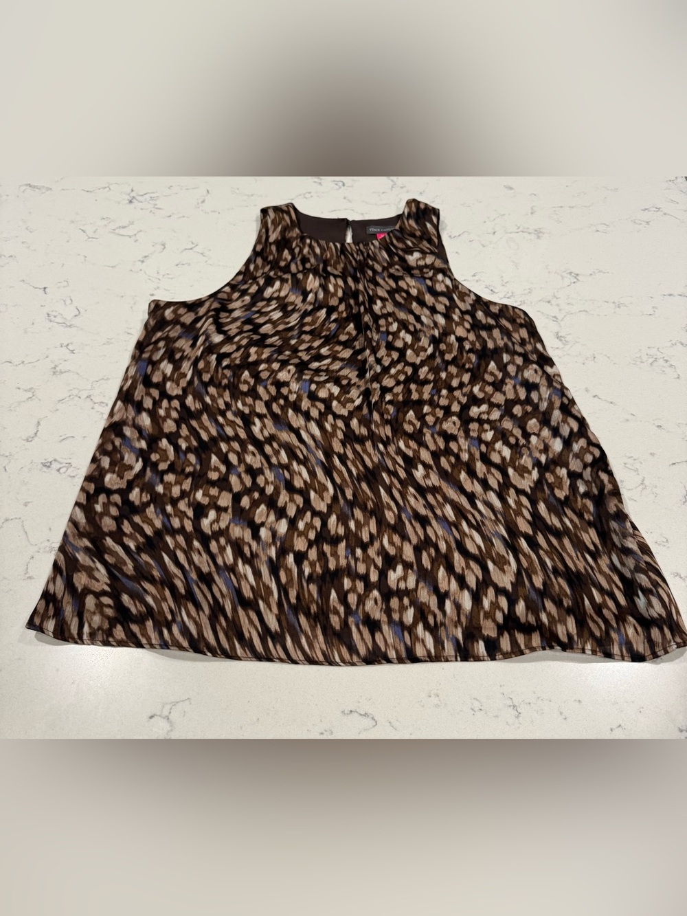 Vince Camuto Brown Animal Print Sleeveless Blouse Blue Accents. Double Lined
